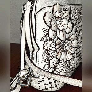 Clover Domed Organizer / Ladies Crossbody Purse